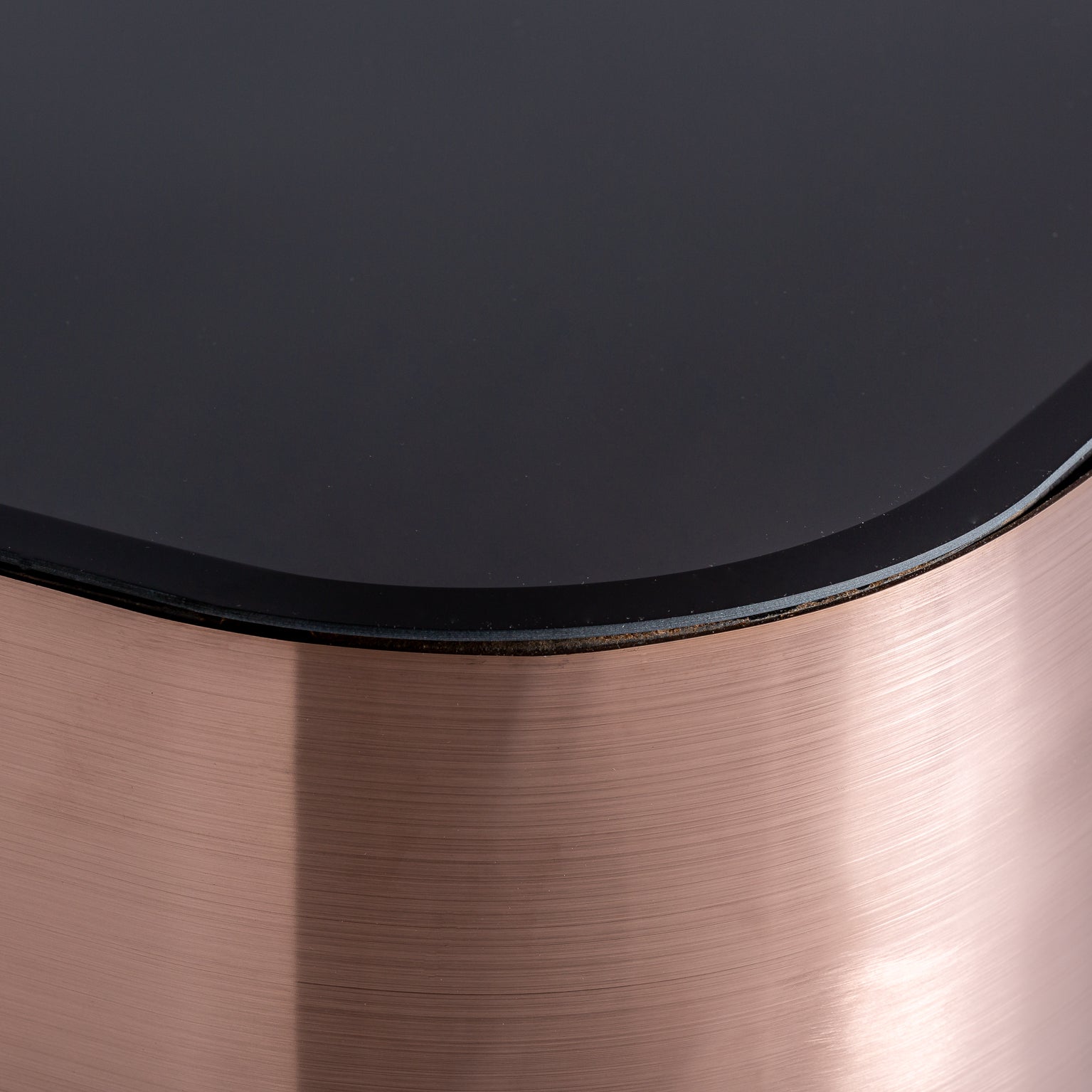 GMUNDEN SIDE TABLE